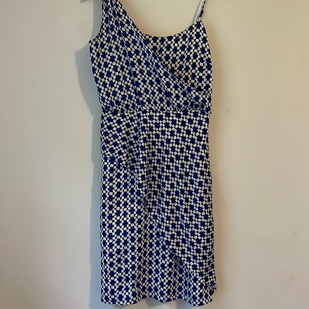 Banana Republic white and navy blue dress